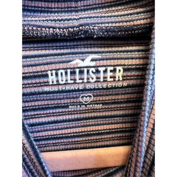 Hollister Must Have Collection Blue and Pink Stripe Long Sleeve Turtleneck Size - Picture 3 of 4